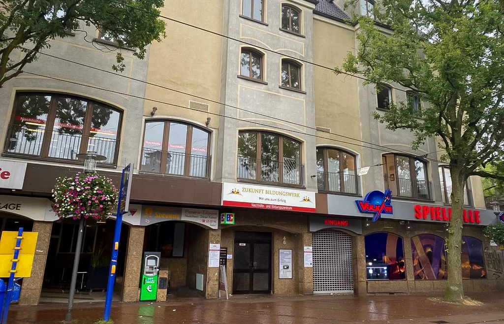 Standort Essen Borbeck, Eingang des Bildungswerks